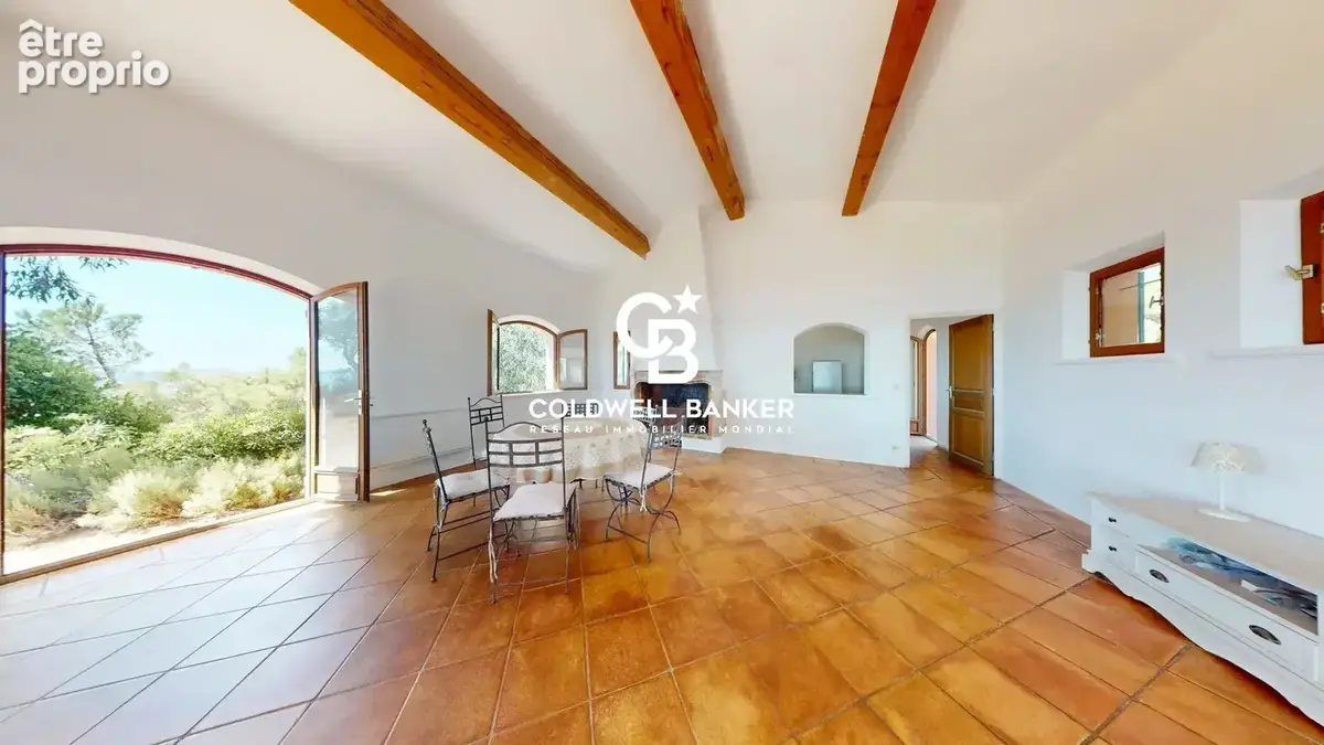 Villa provençale au cœur d’un panorama d’exception - photo 17