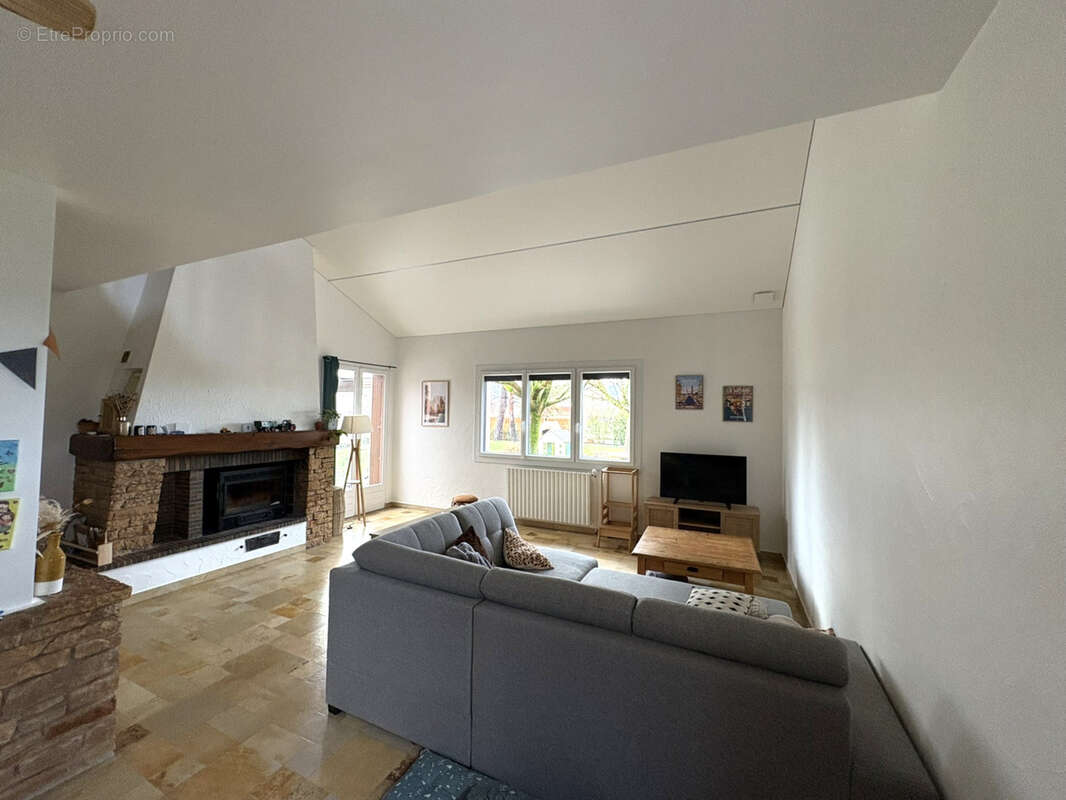 Maison à AMBERIEU-EN-BUGEY