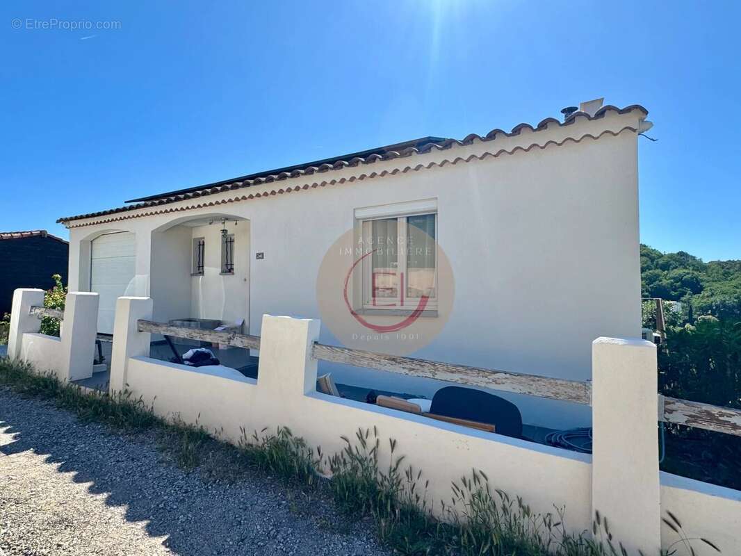 Maison à LES ADRETS-DE-L'ESTEREL