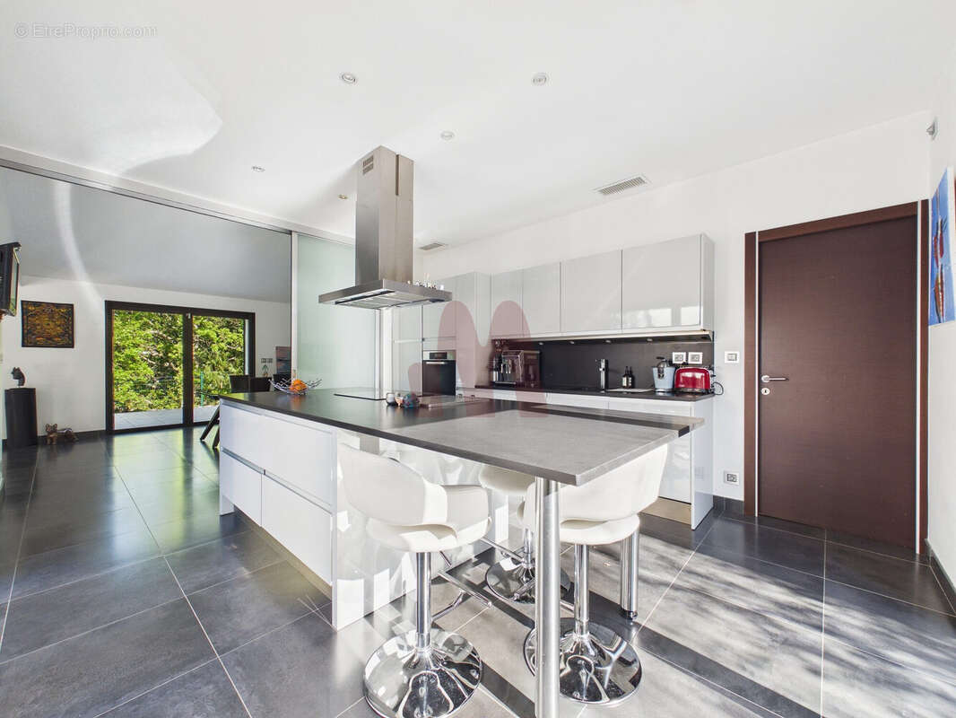 Maison à ROCHEFORT-DU-GARD