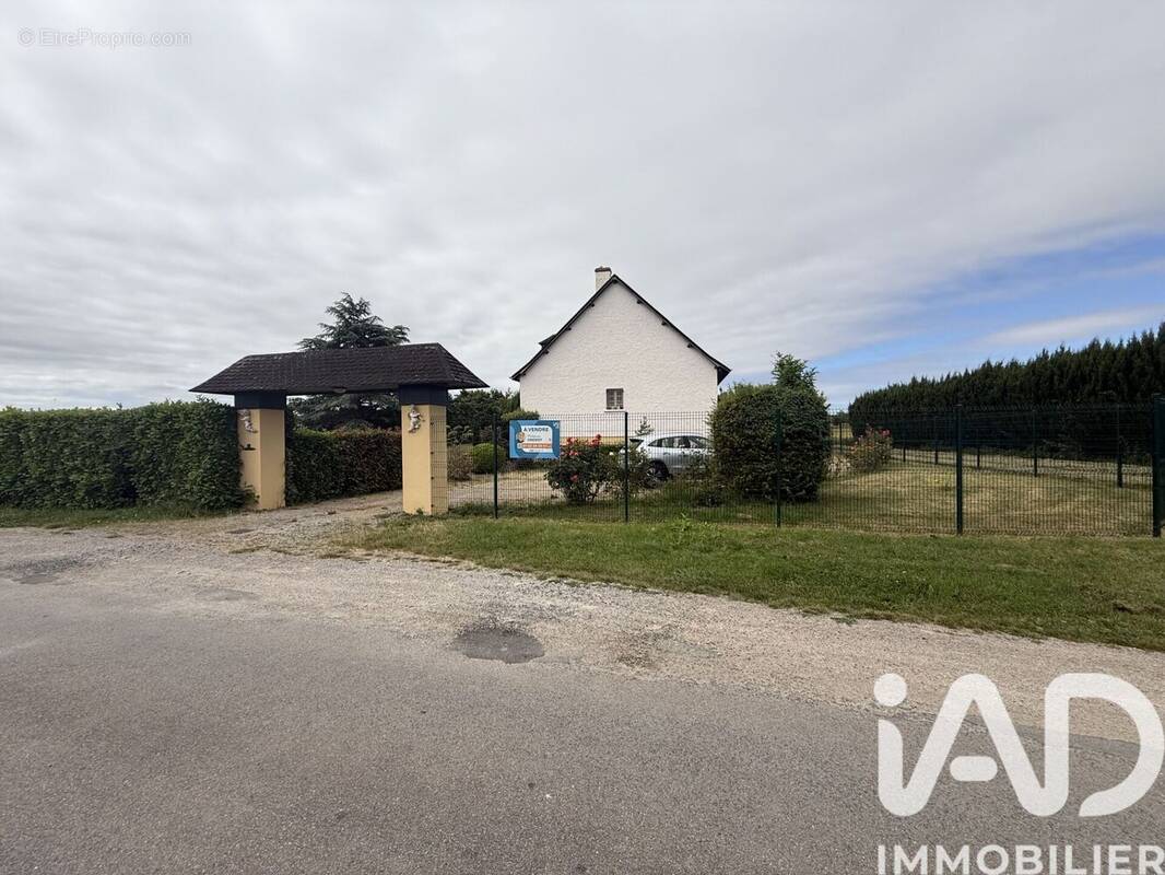 Photo 1 - Maison à SAULCET