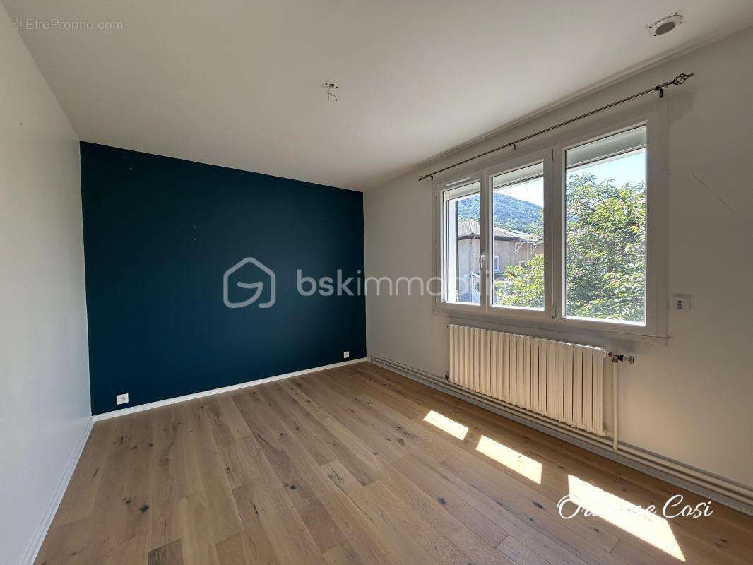 Maison familiale rénovée de 175 m² – 5 chambres – Terrain 904 m² - photo 14