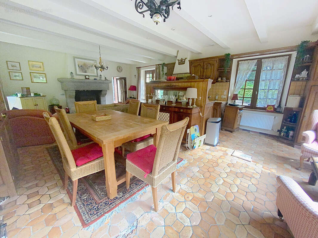 Maison à PLOREC-SUR-ARGUENON