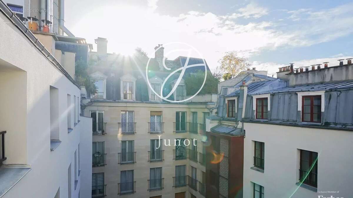 Appartement à PARIS-3E
