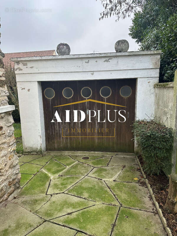 Maison à SAINT-LEU-LA-FORET