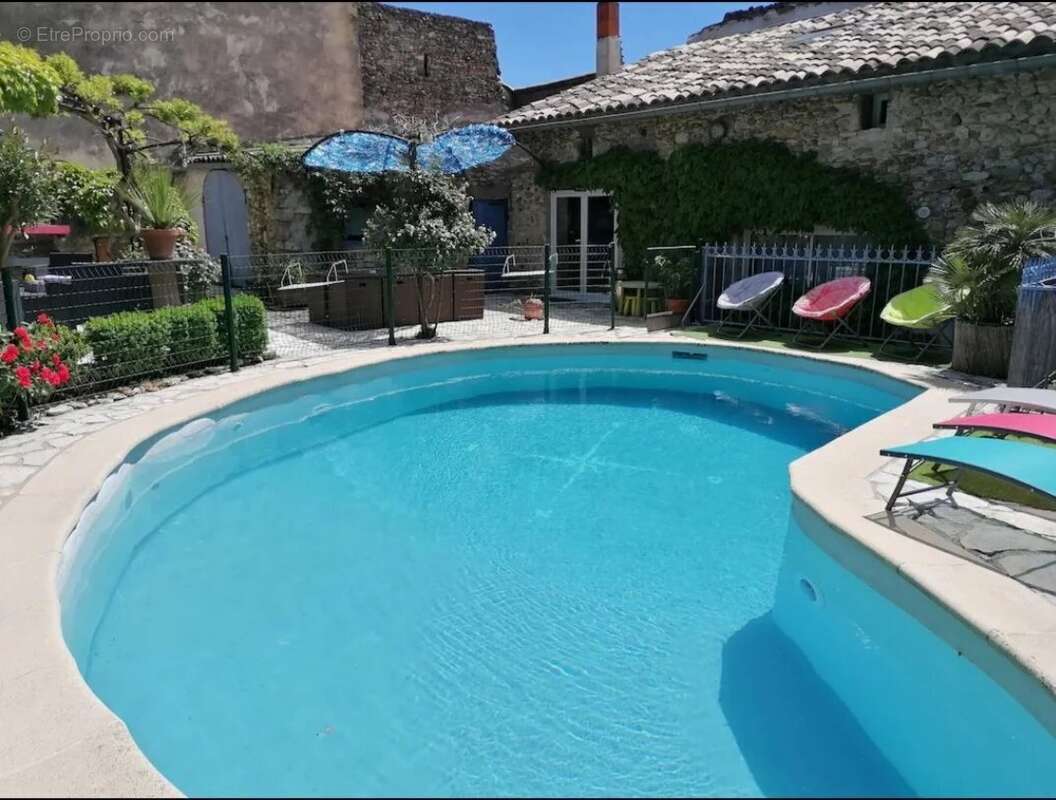 Belle demeure de 430m² - photo 2
