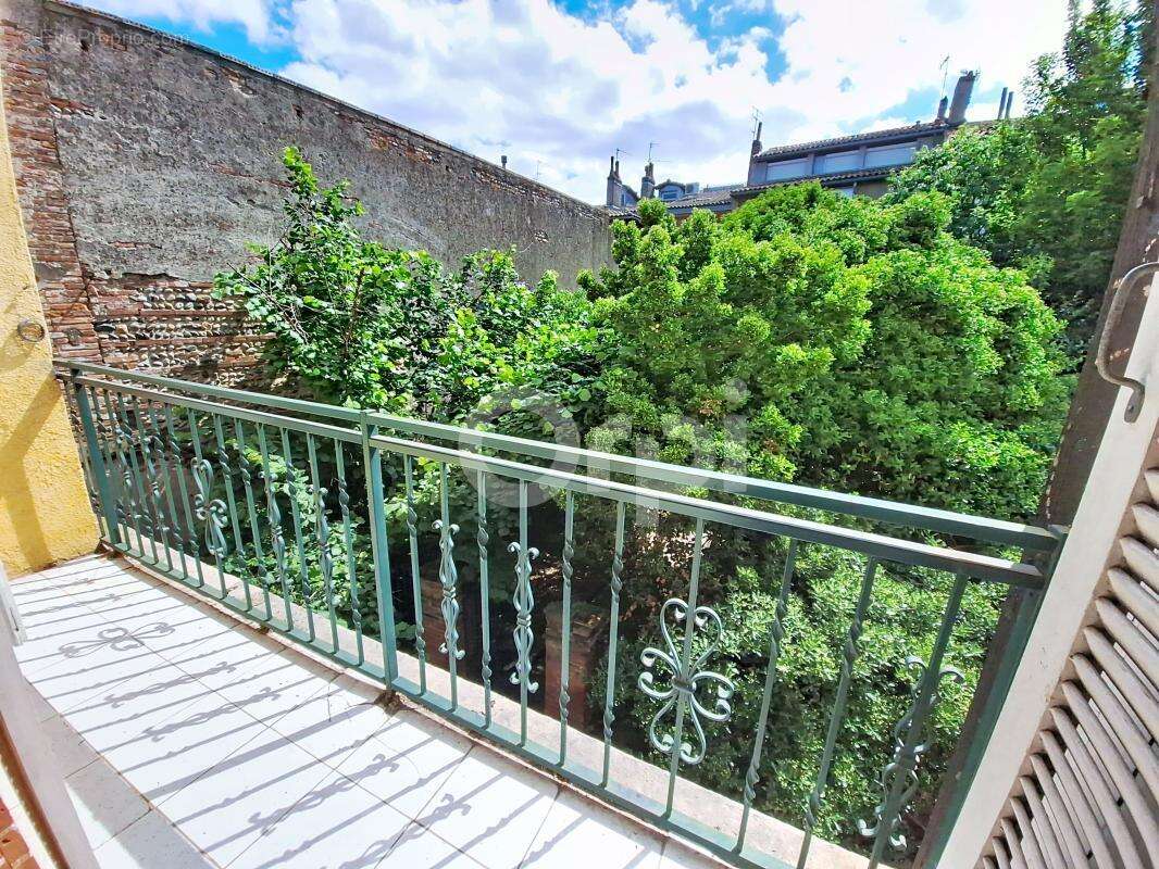 Appartement À Vendre - photo 2