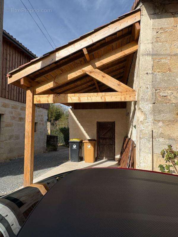 Maison à MONTAGNE