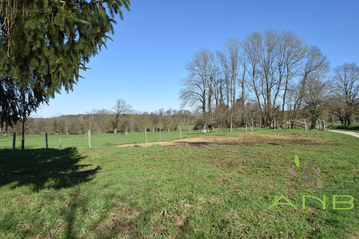 Maison à LE LINDOIS