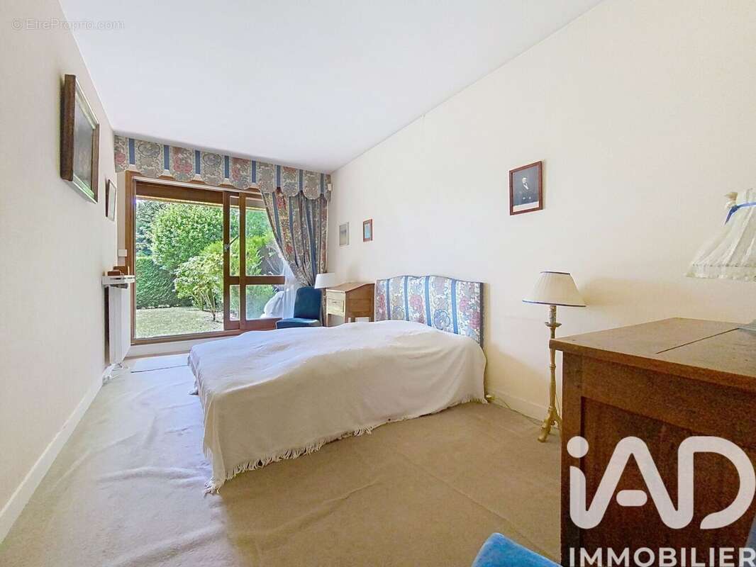 Appartement 113 m² à Saint-Cloud  - photo 7