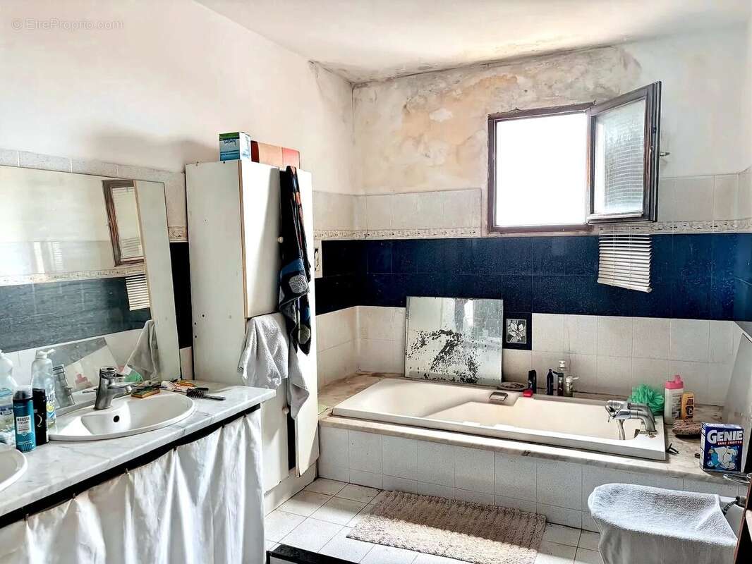 Maison à SANTA-LUCIA-DI-MORIANI