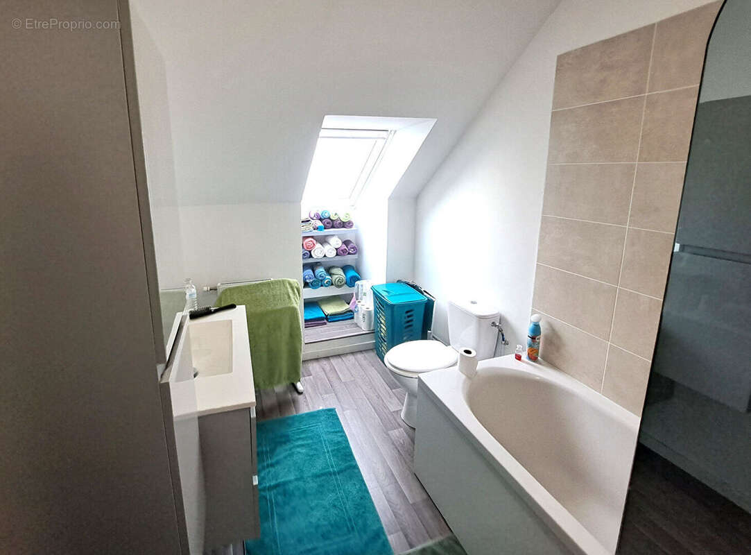 Maison à NEUILLY-EN-THELLE