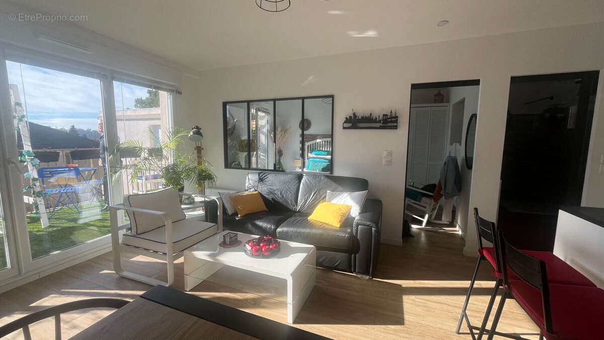 Appartement à MARIGNANE