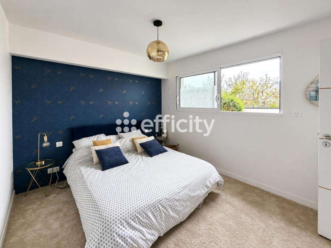 Maison 210 m² à Brece  - photo 10