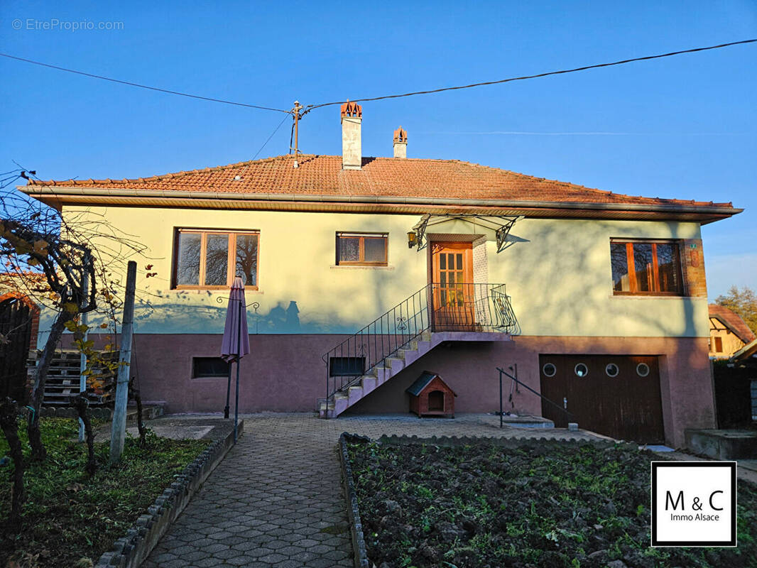 Maison à OBERHOFFEN-LES-WISSEMBOURG