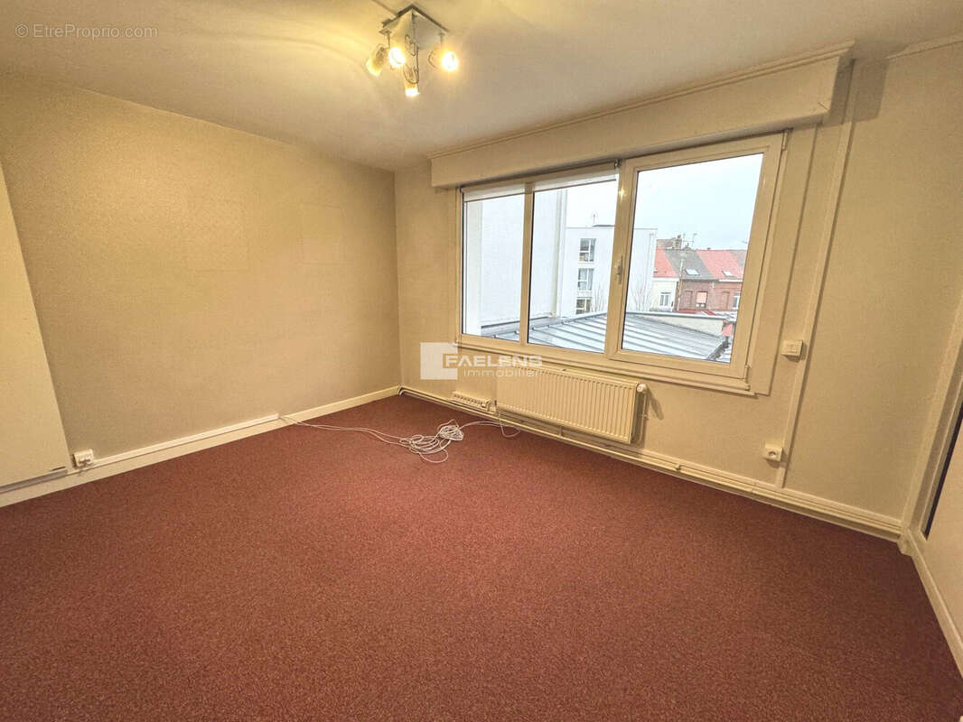 Commerce à FACHES-THUMESNIL