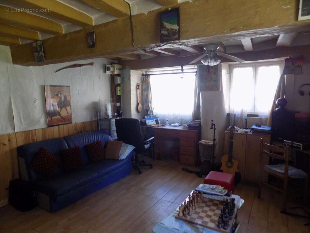 Maison 99 m² à Dun-Le-Poelier  - photo 5