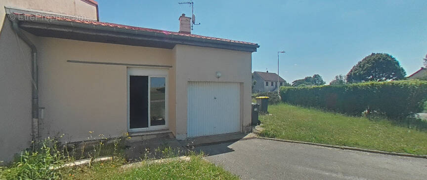 Maison à BAIGNEUX-LES-JUIFS