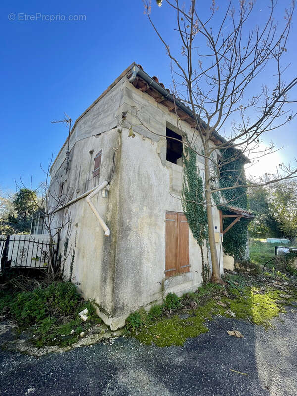 Maison à SAINT-SAVINIEN