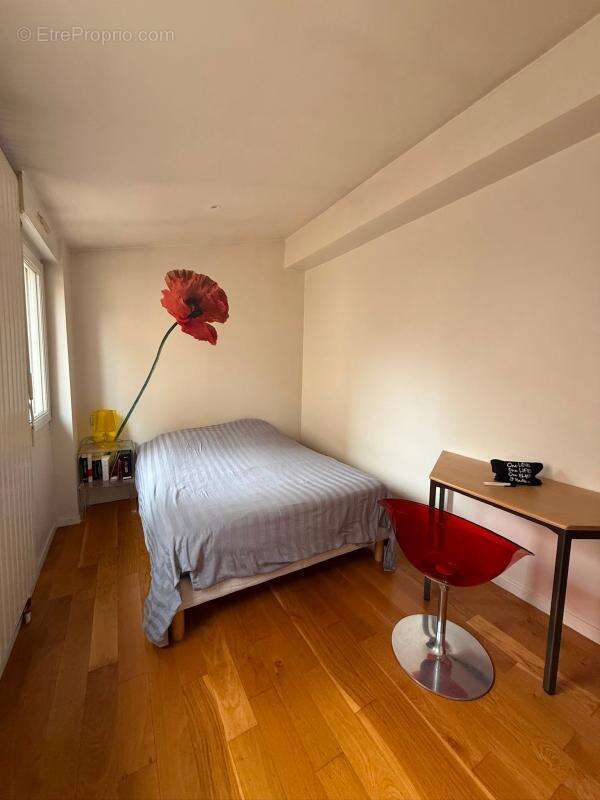 Hypercentre - t7 duplex avec terrasse - photo 11