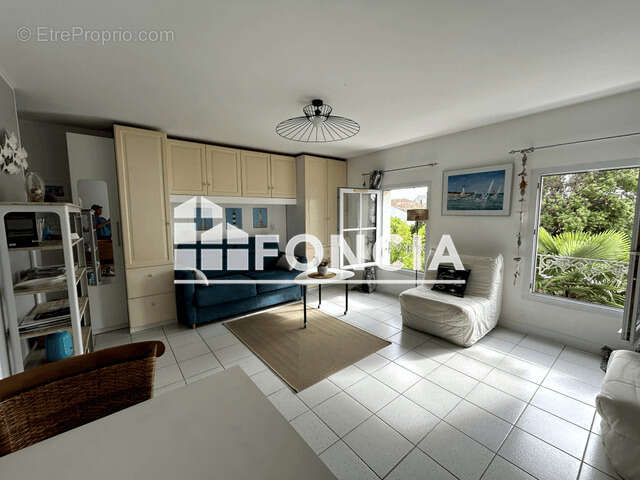 Appartement à SAINT-MARTIN-DE-RE