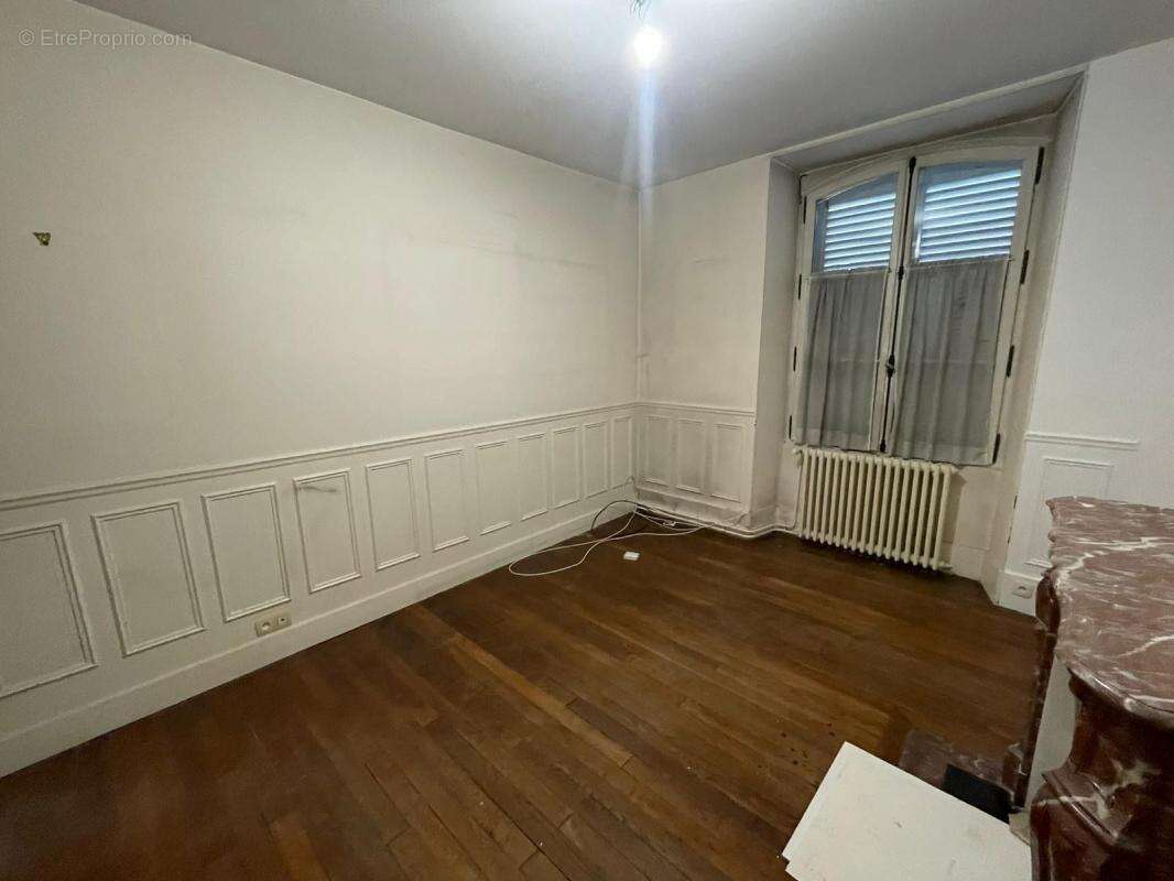 Appartement à ATHIS-MONS