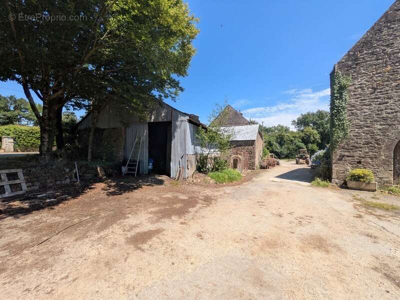 Maison à LOCMALO