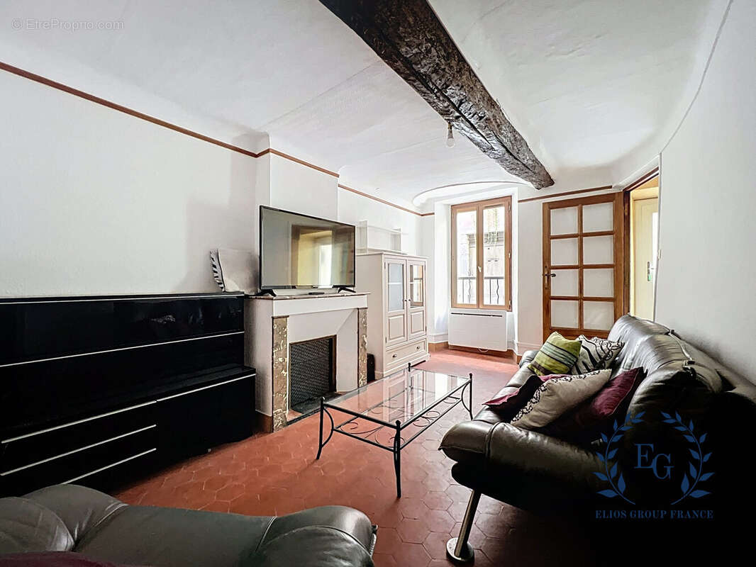 Maison à BESSE-SUR-ISSOLE