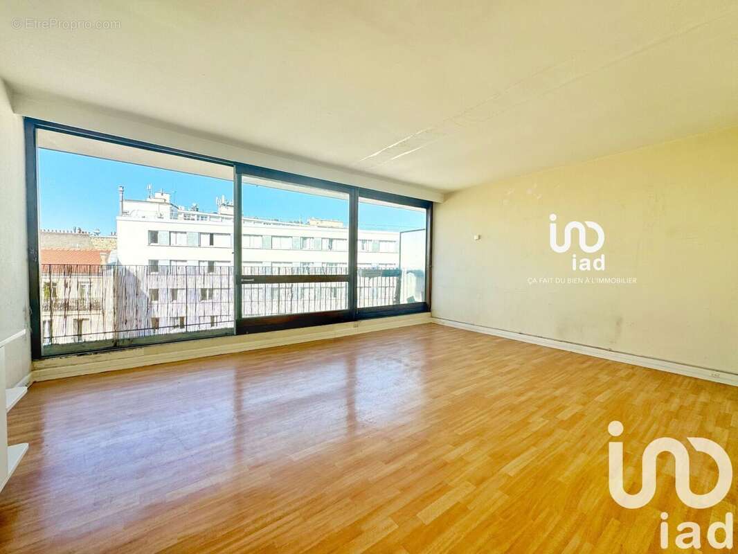 Photo 2 - Appartement à PARIS-14E