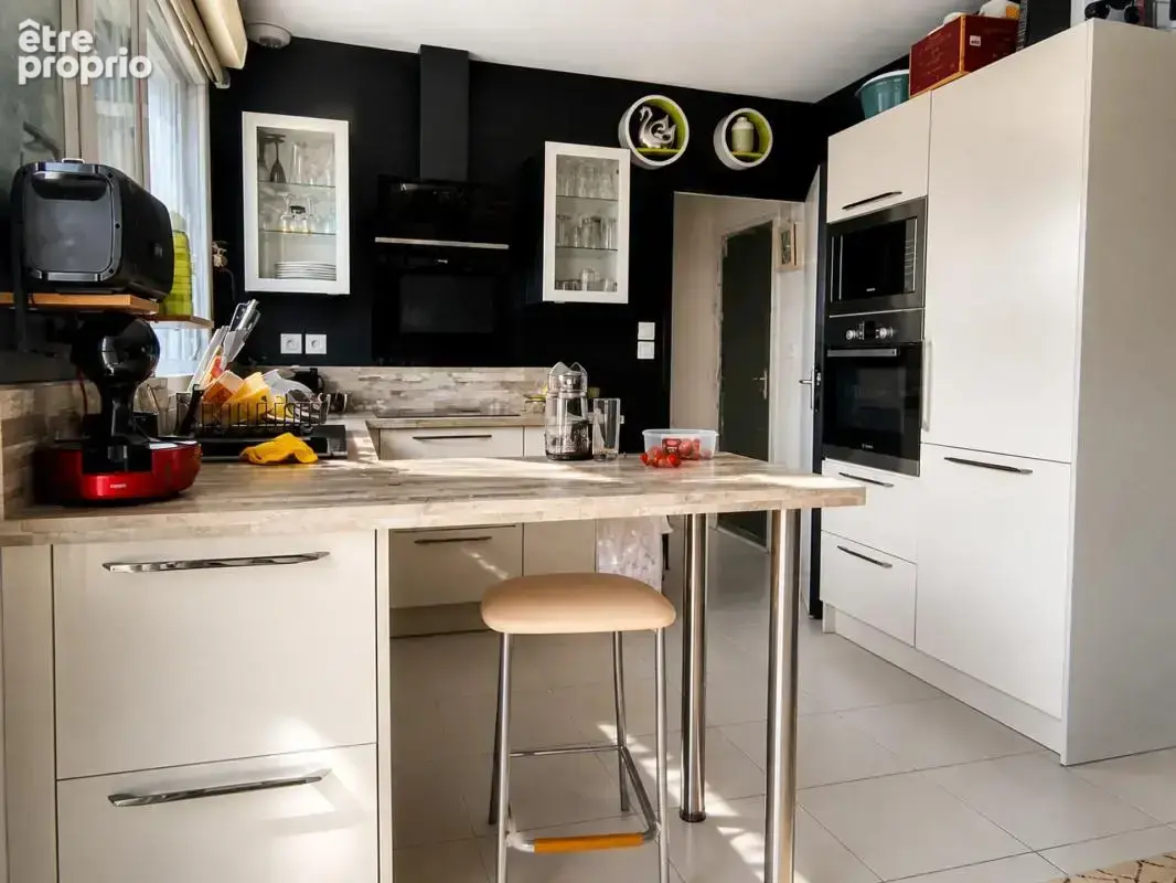 Maison de 6 pièces de 144 m² à Tourville-sur-Odon - photo 4