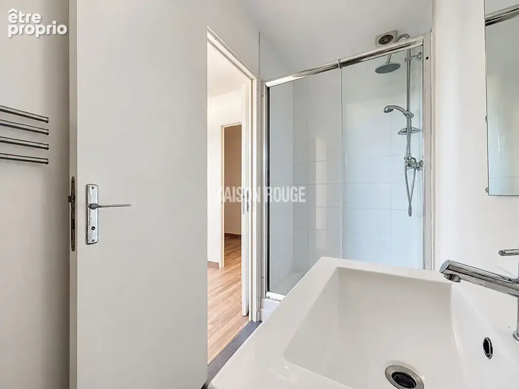 Grande maison familiale  proche des Prairies Saint-Martin  5 chambres - photo 18