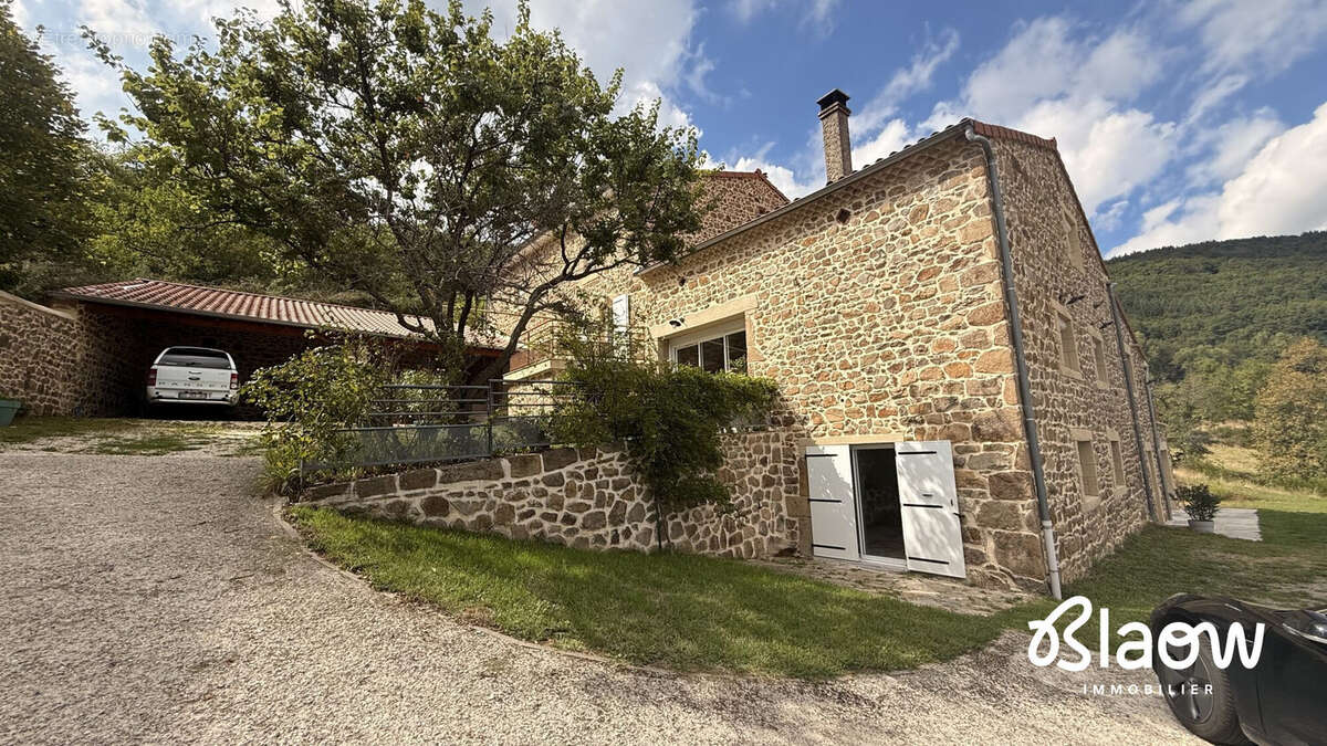 Maison à SAINT-APPOLINARD