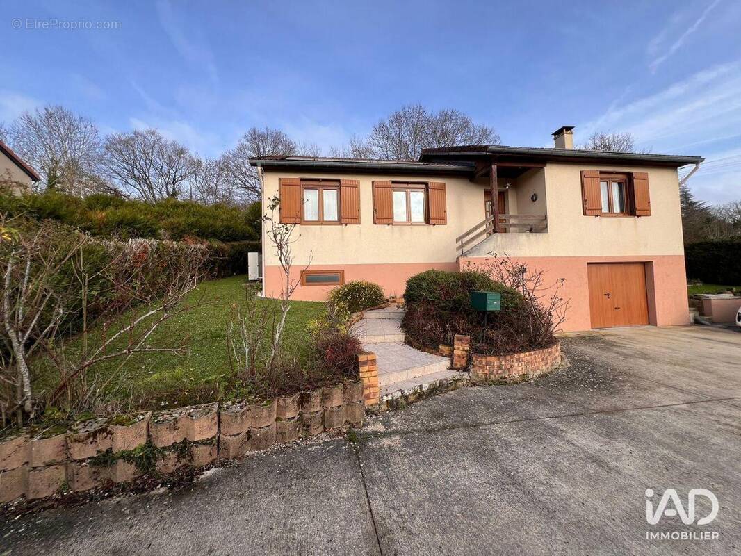 Photo 1 - Maison à SAULNY