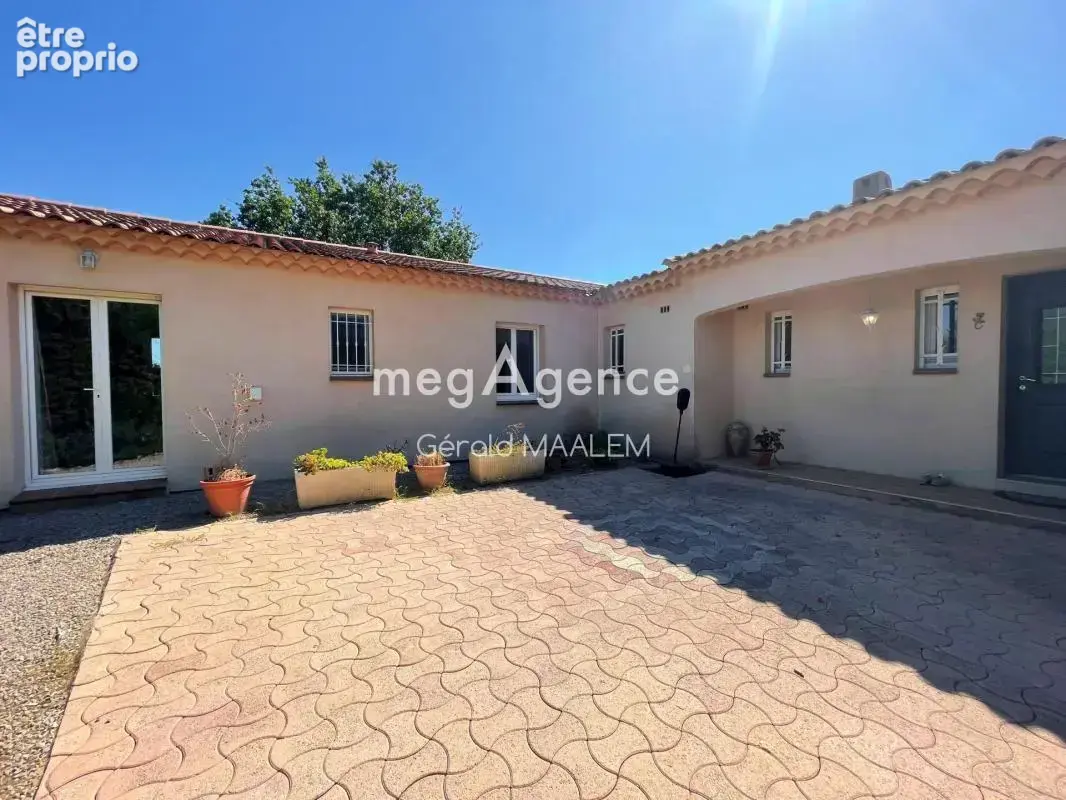 Maison de 140m² avec garage et piscine à Roquebrune-sur-Argens - photo 18