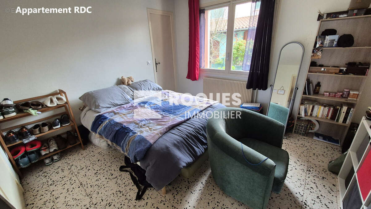 LAMALOU LES BAINS à vendre center ville Immeuble de 2 appartements T2 et T4 - photo 18