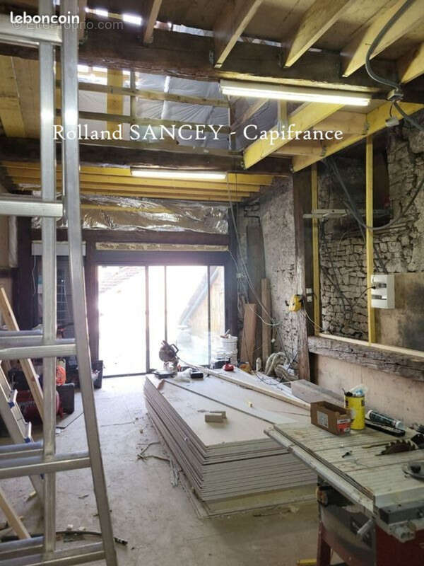 Maison avec commerce à vendre 10 pièces MONTECHEROUX (25) - photo 10