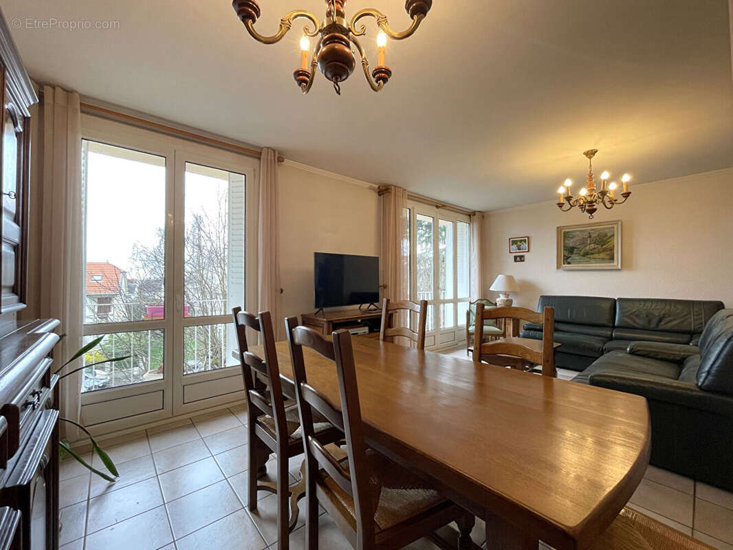 Appartement à MONTIGNY-LES-METZ