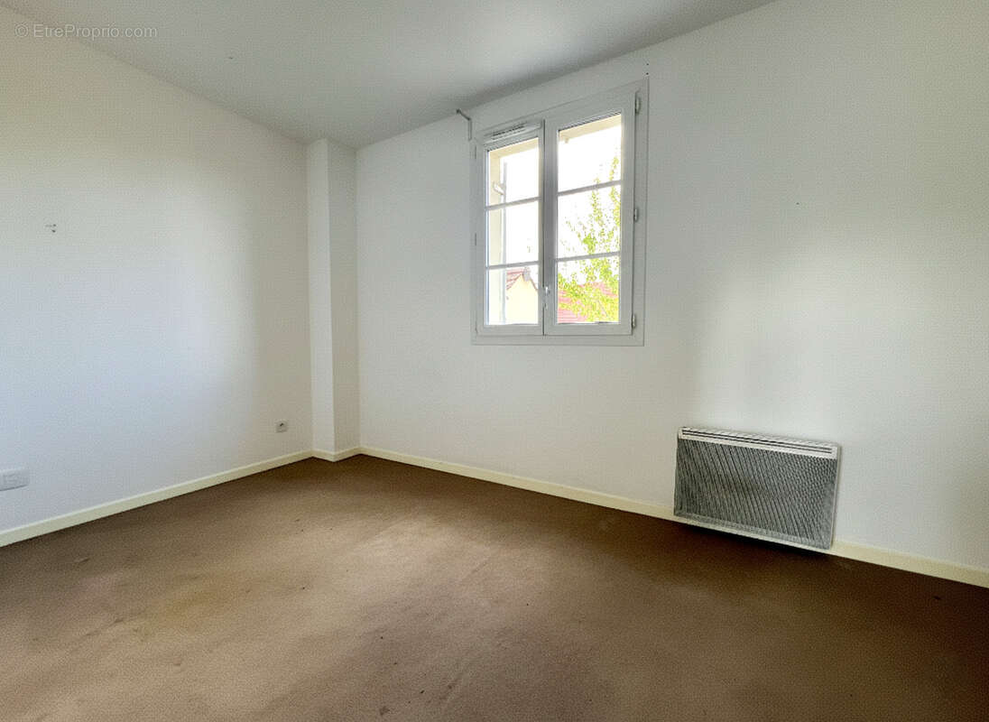 Maison à MAGNY-LE-HONGRE