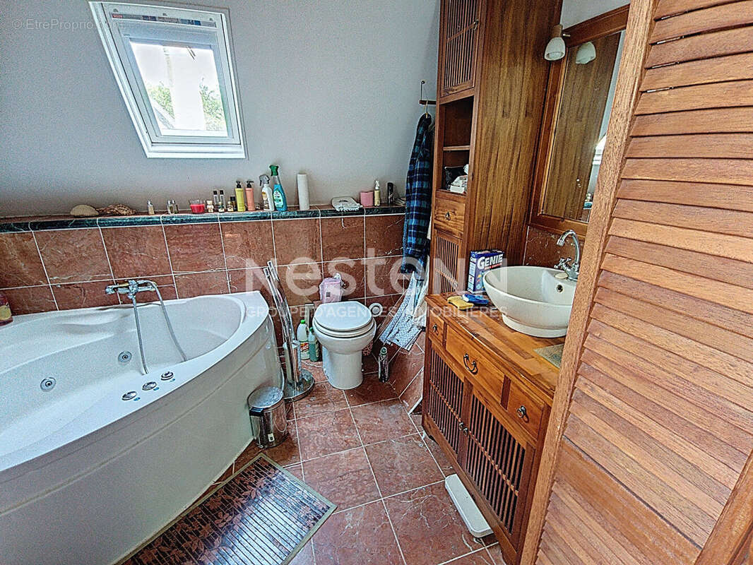 Maison à COUR-CHEVERNY