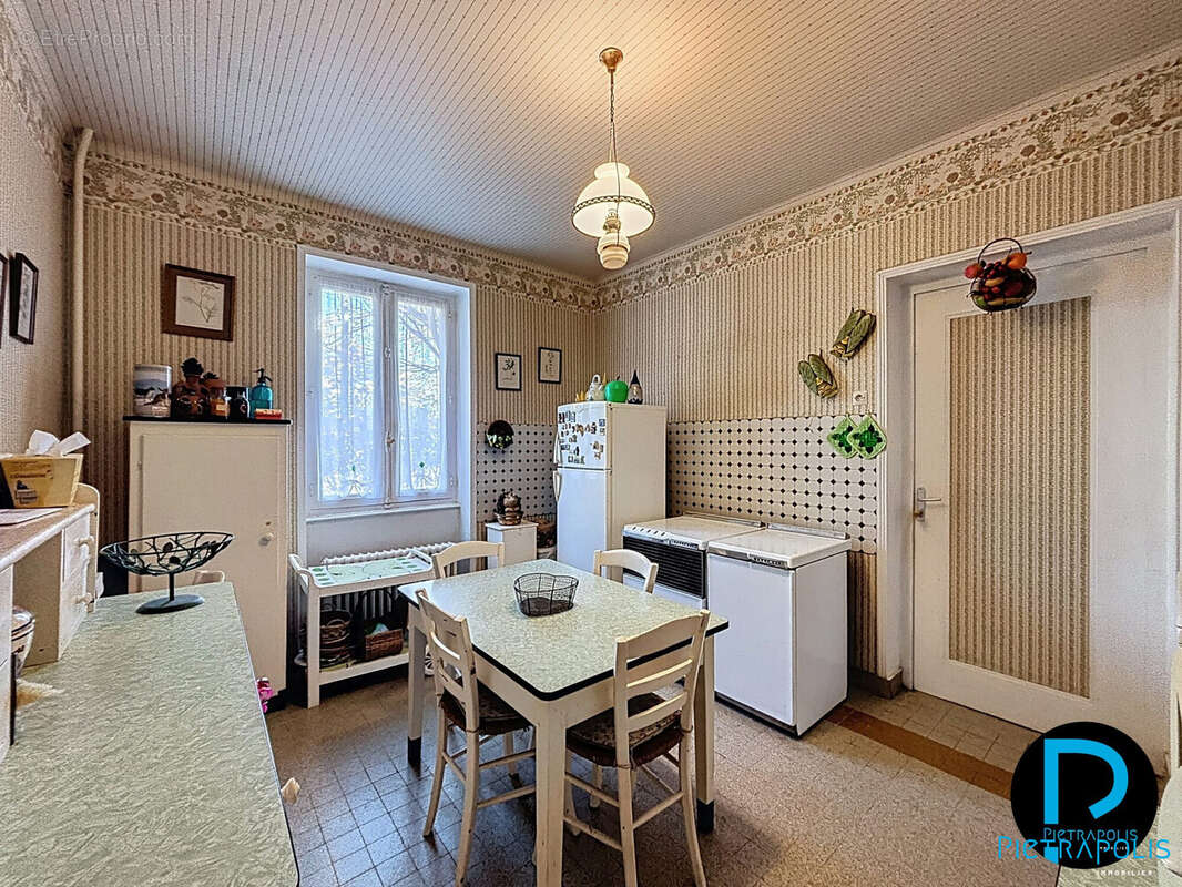 Maison à VONNAS