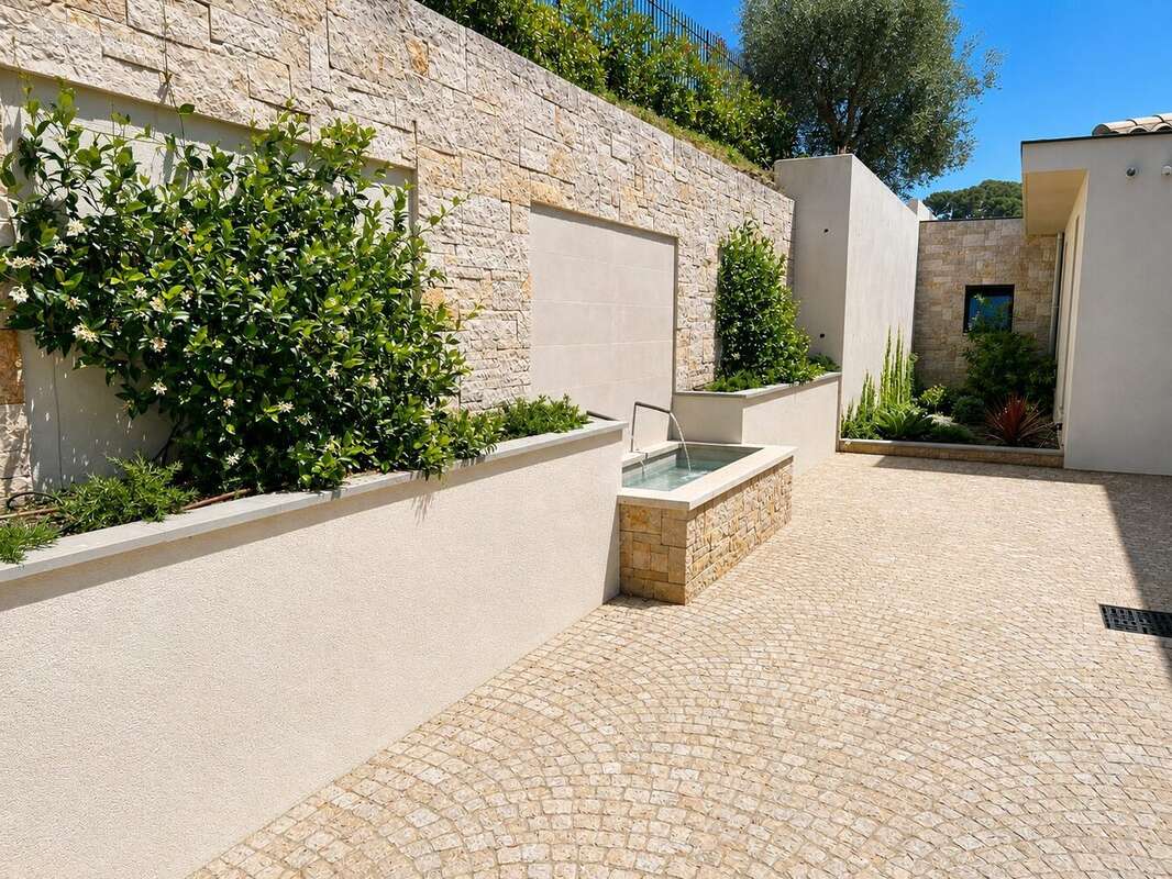 Maison à MOUGINS