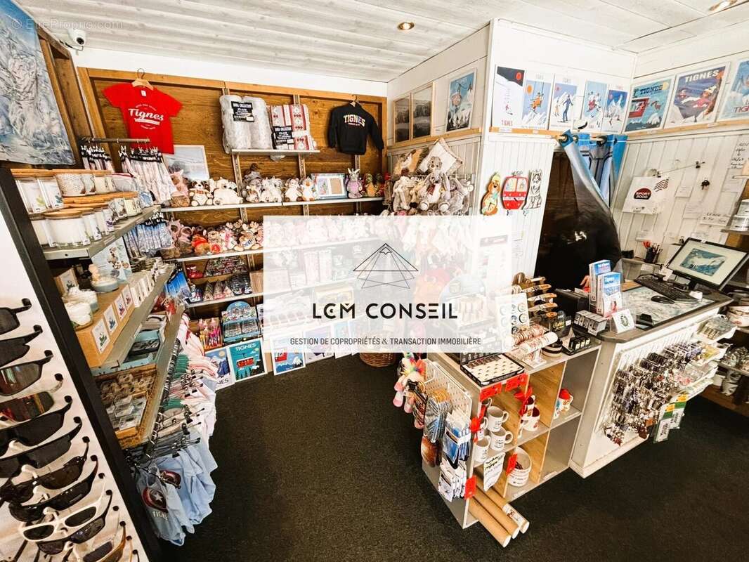 Commerce à TIGNES