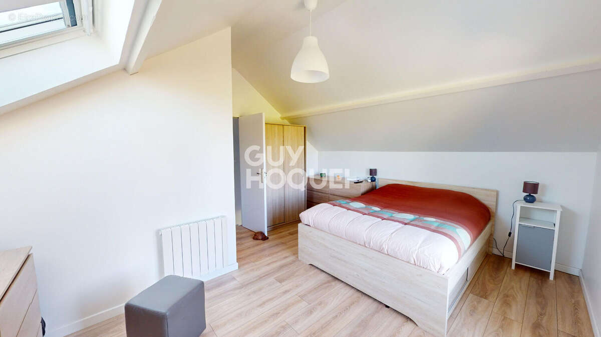 Maison à LE VIVIER-SUR-MER