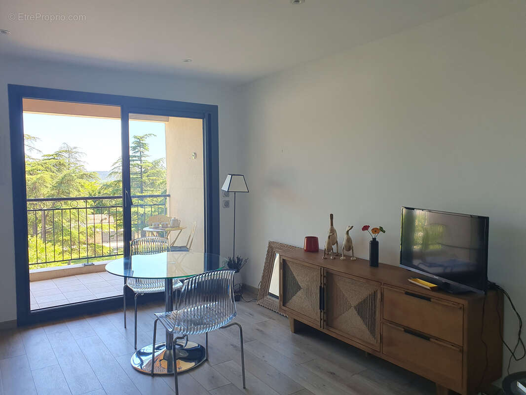 Appartement à UZES