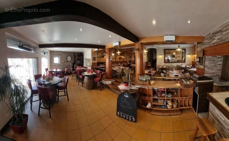 Commerce à SAINT-PIERRE-D&#039;OLERON