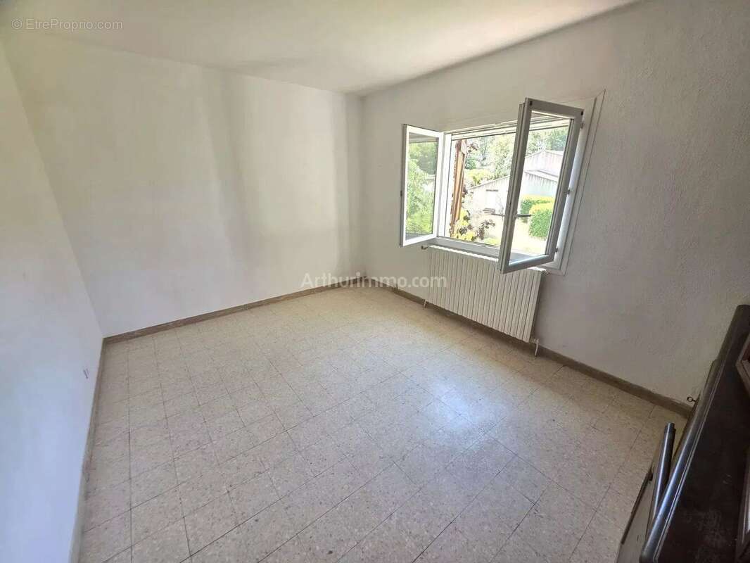 Maison à DRAGUIGNAN