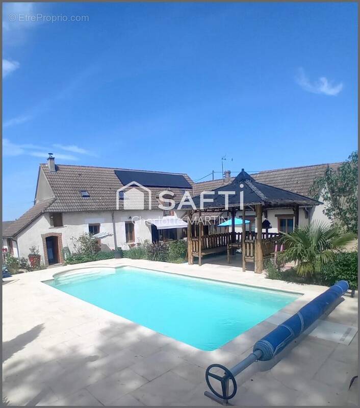 Photo 1 - Maison à GENOUILLY