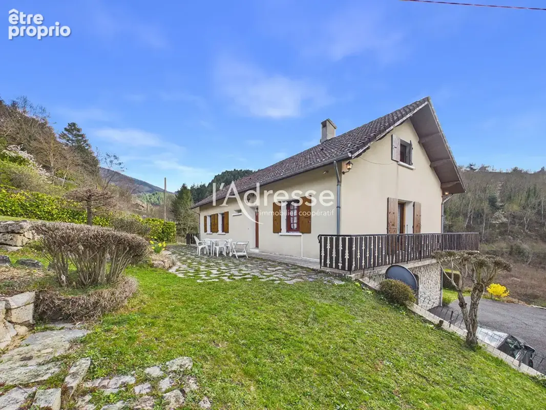 Vivre au calme : charmante maison avec grand terrain - photo 2