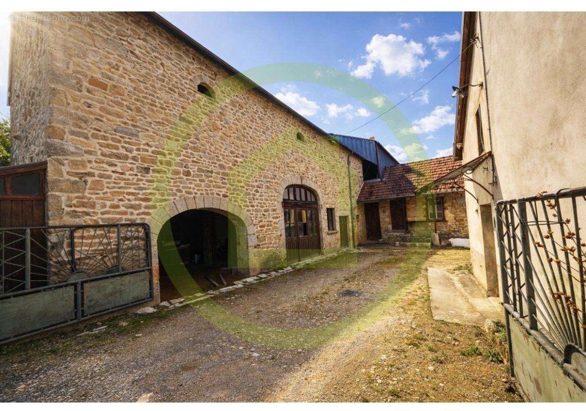 Maison à SANNAT