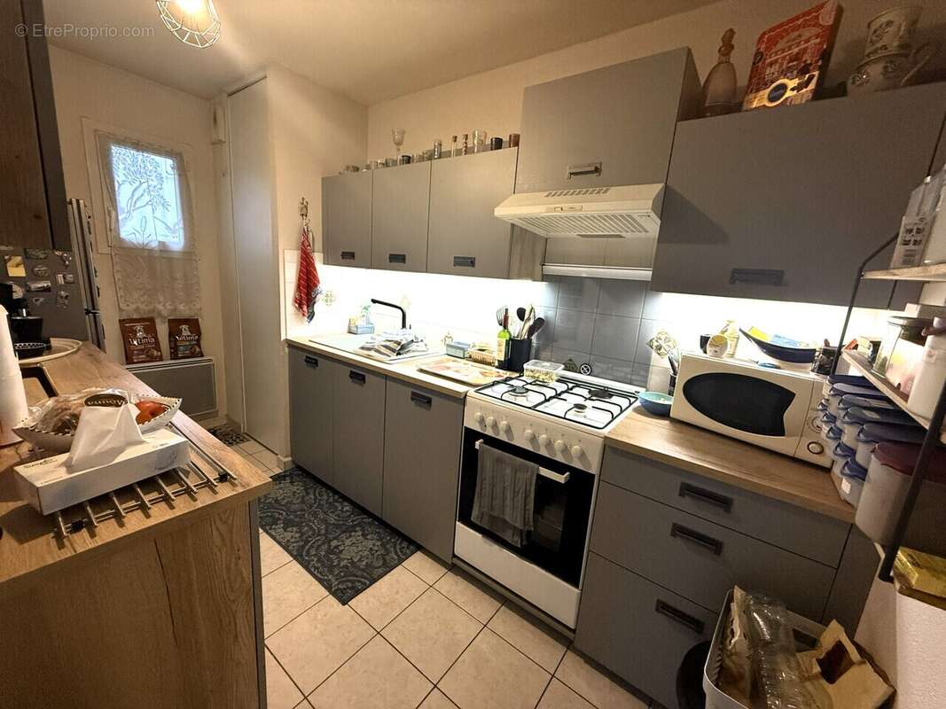 Appartement à PAZAYAC